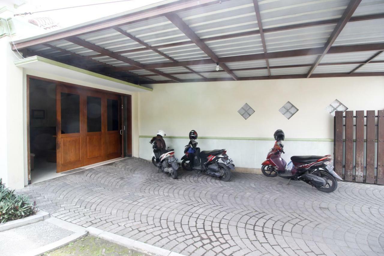 Reddoorz Plus @ Tegal Panggung Yogyakarta Luaran gambar